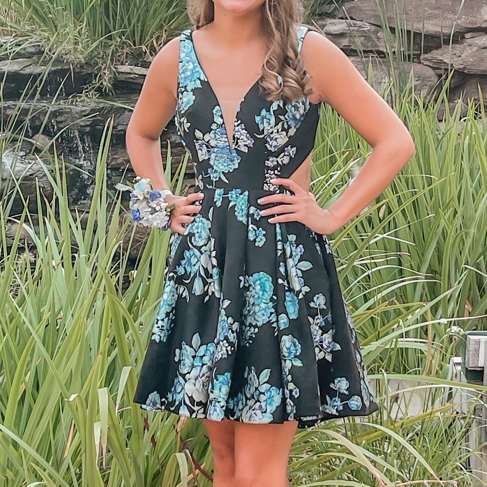 Blue dress